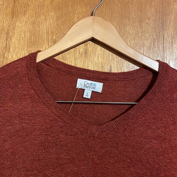 •CROFT & BARROW•MENS' RUST VNECK RIBBED HEM KNIT LIGHTWEIGHT SWEATER SIZE LARGE - Picture 5 of 9